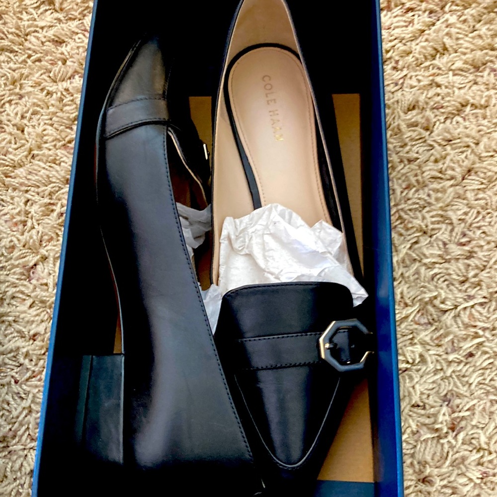Cole haan leela skimmer flat with gold buckle accent